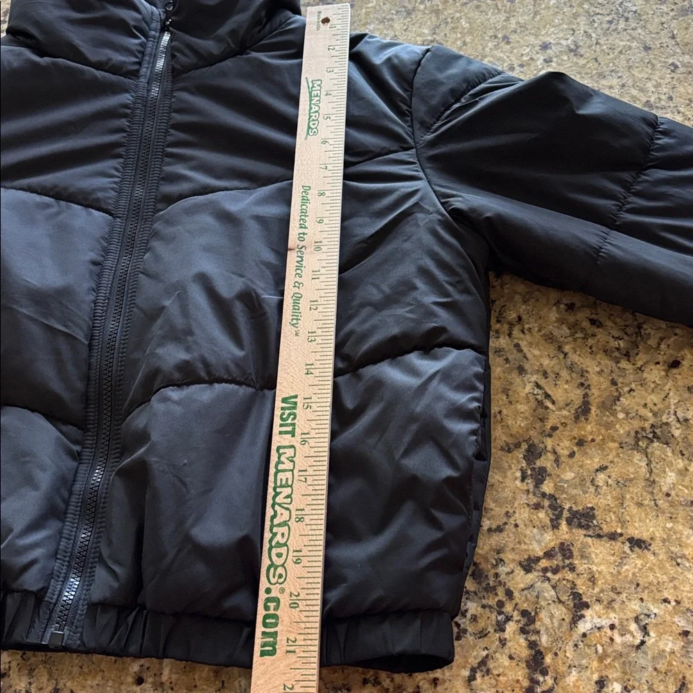 Wild Fable puffer jacket women's medium cropped black coat - Picture 5 of 8